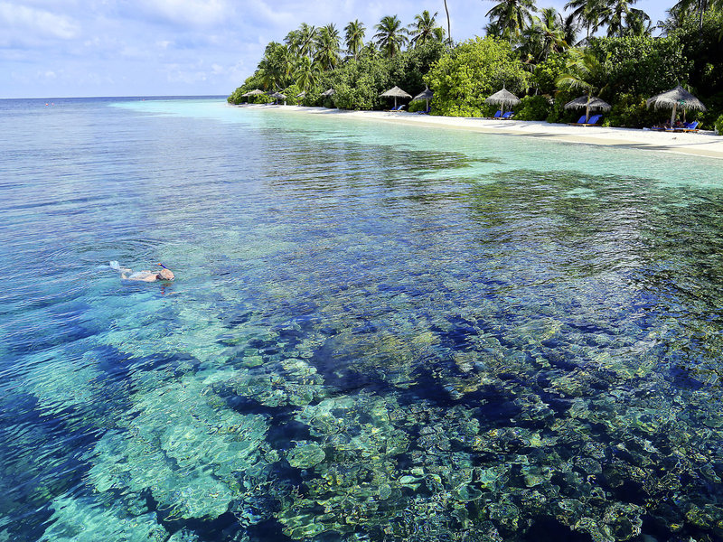 ROBINSON Maldives Strand