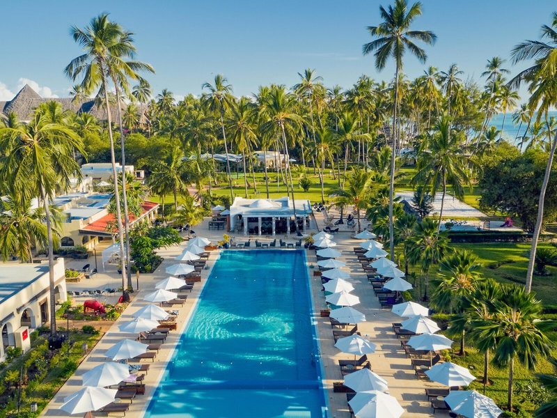 TUI BLUE Bahari Zanzibar Pool2